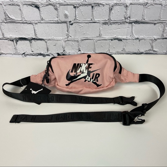 Nike Air Jordan Women’s Crossbody Bag Waist Fanny Pack Coral Pink 9A0260-A7F NEW - Picture 3 of 6
